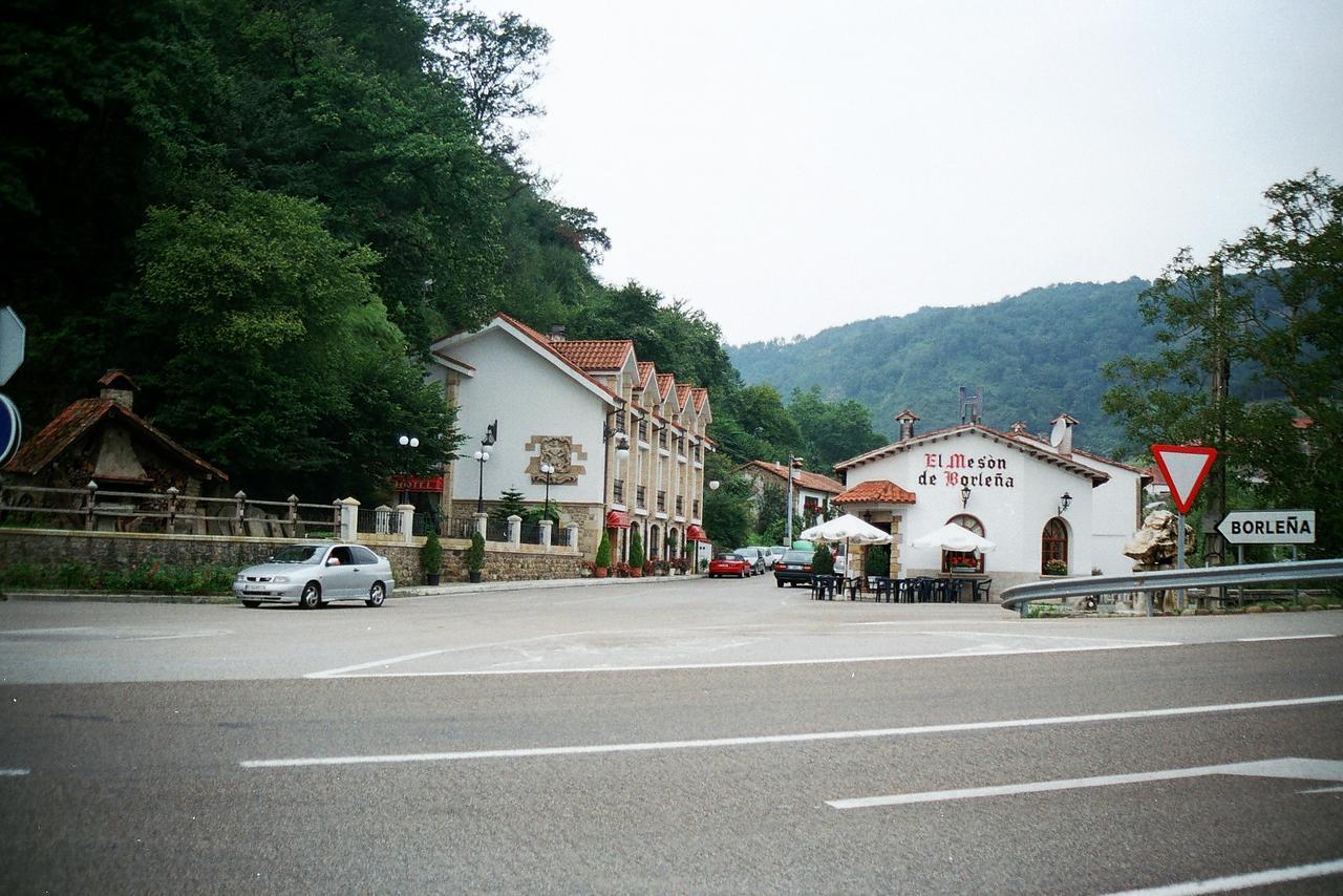 Hotel De Borlena 외부 사진