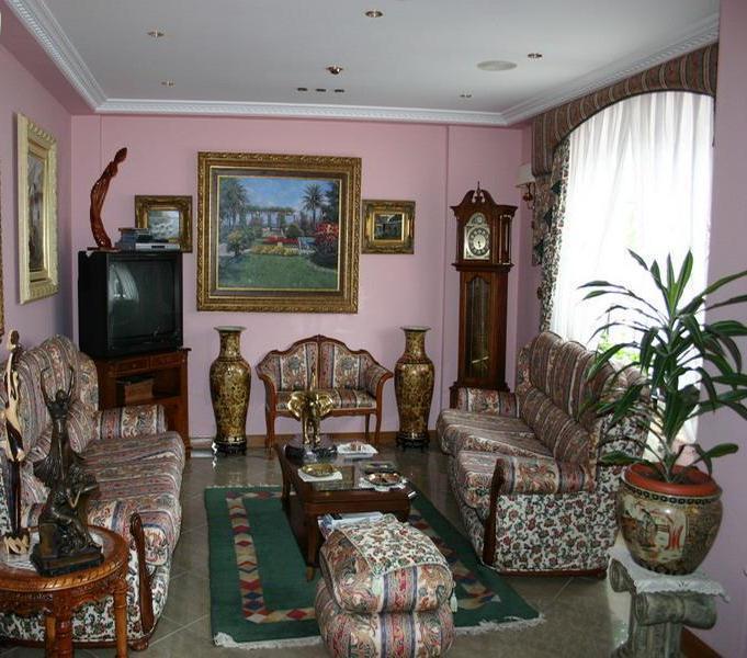 Hotel De Borlena 외부 사진